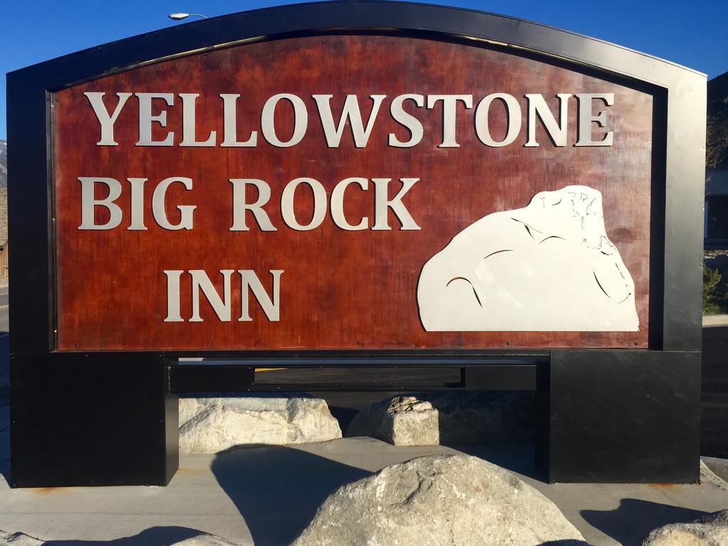 Yellowstone Big Rock Inn Гардінер Екстер'єр фото